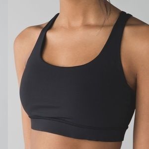 Lululemon sports bra